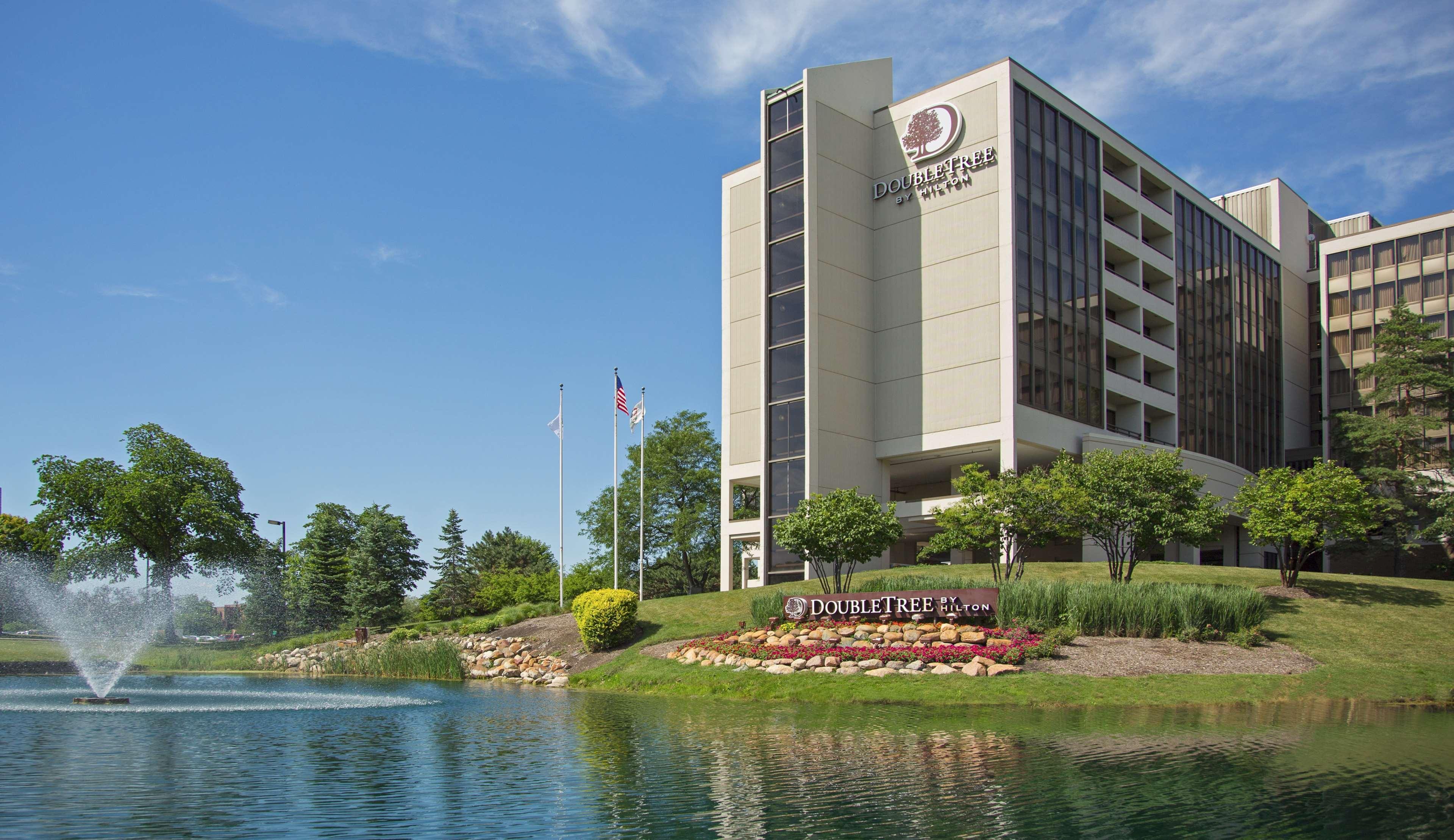Doubletree By Hilton Chicago - Oak Brook Ξενοδοχείο Εξωτερικό φωτογραφία