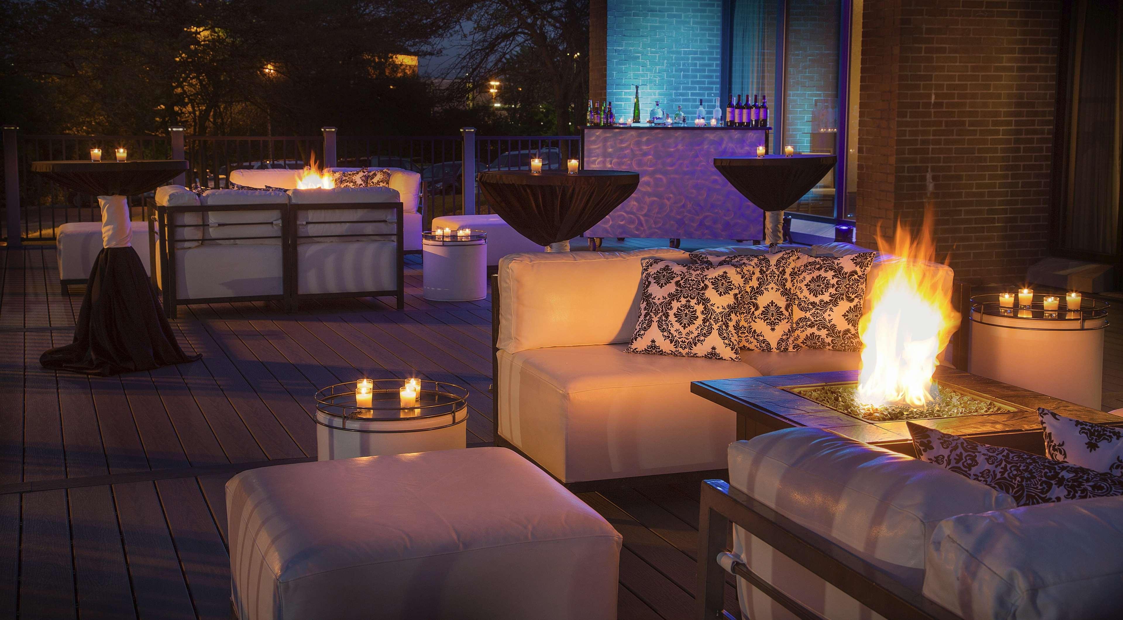 Doubletree By Hilton Chicago - Oak Brook Ξενοδοχείο Εξωτερικό φωτογραφία