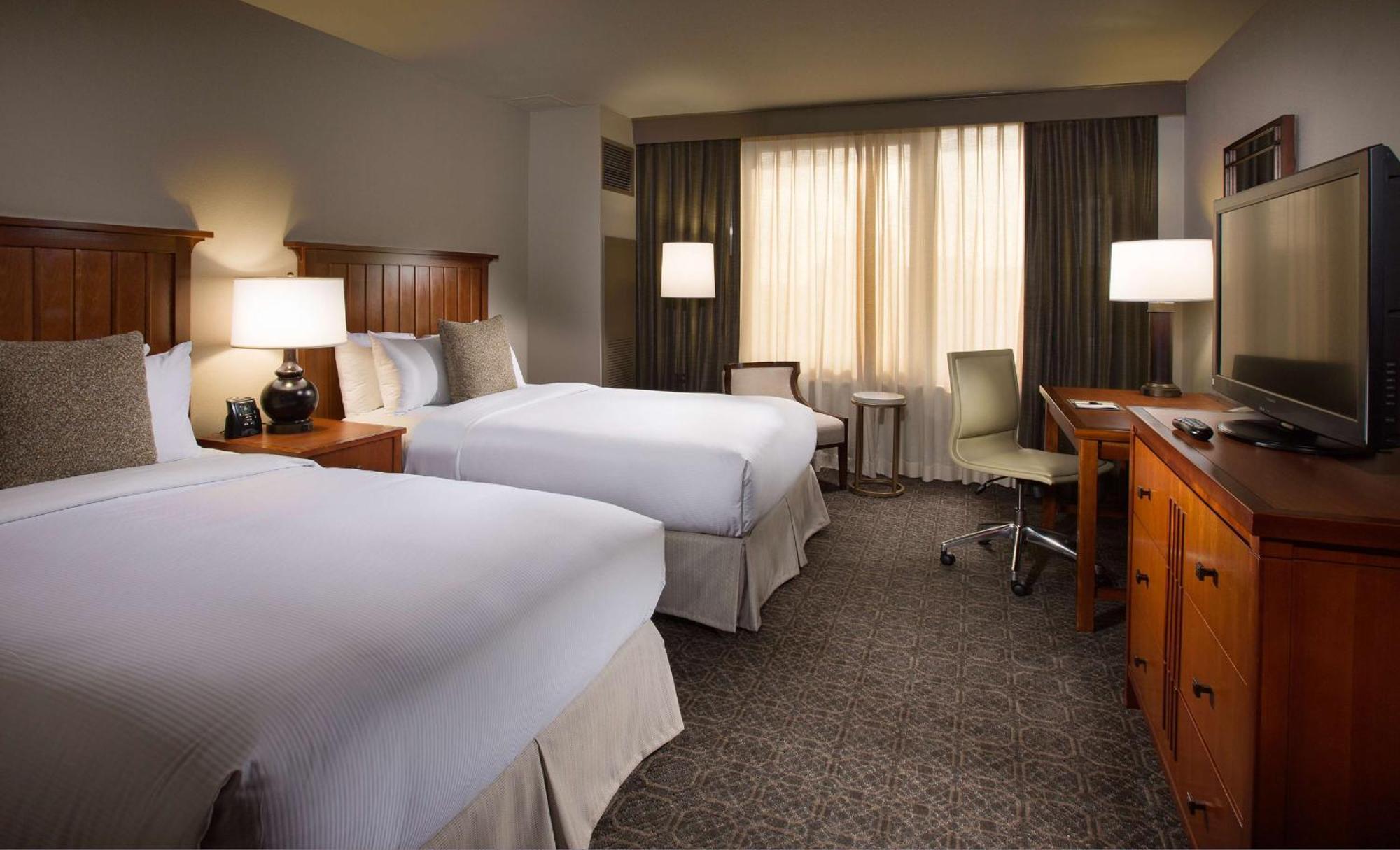 Doubletree By Hilton Chicago - Oak Brook Ξενοδοχείο Εξωτερικό φωτογραφία