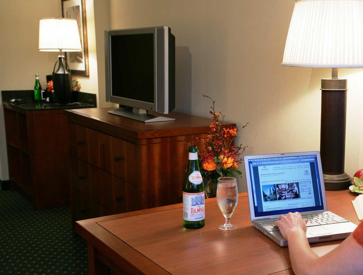 Doubletree By Hilton Chicago - Oak Brook Ξενοδοχείο Εξωτερικό φωτογραφία