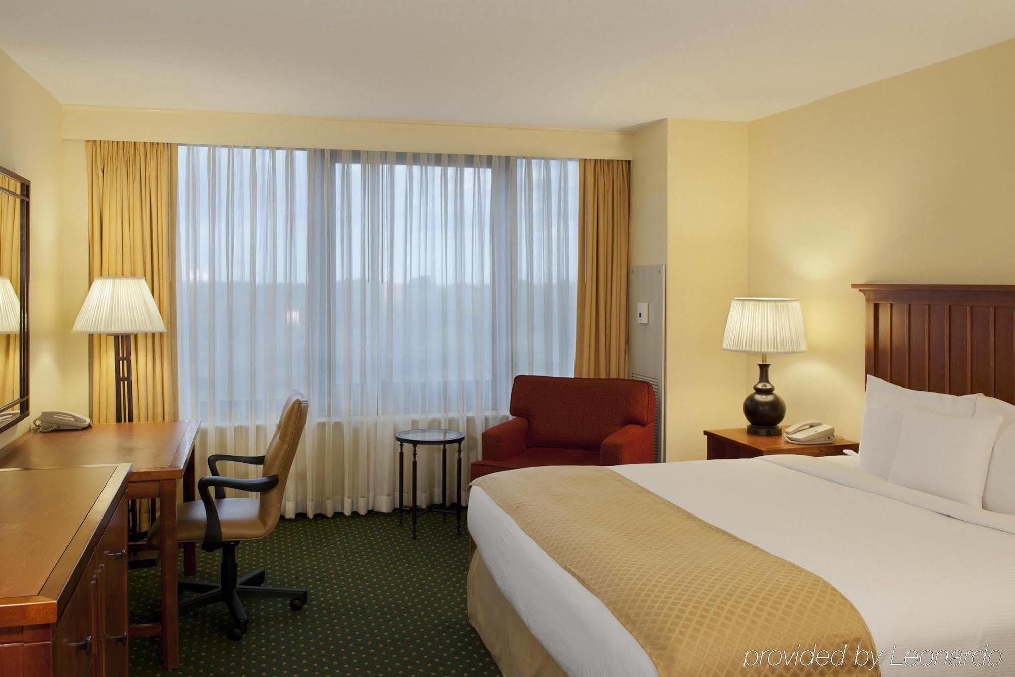 Doubletree By Hilton Chicago - Oak Brook Ξενοδοχείο Εξωτερικό φωτογραφία