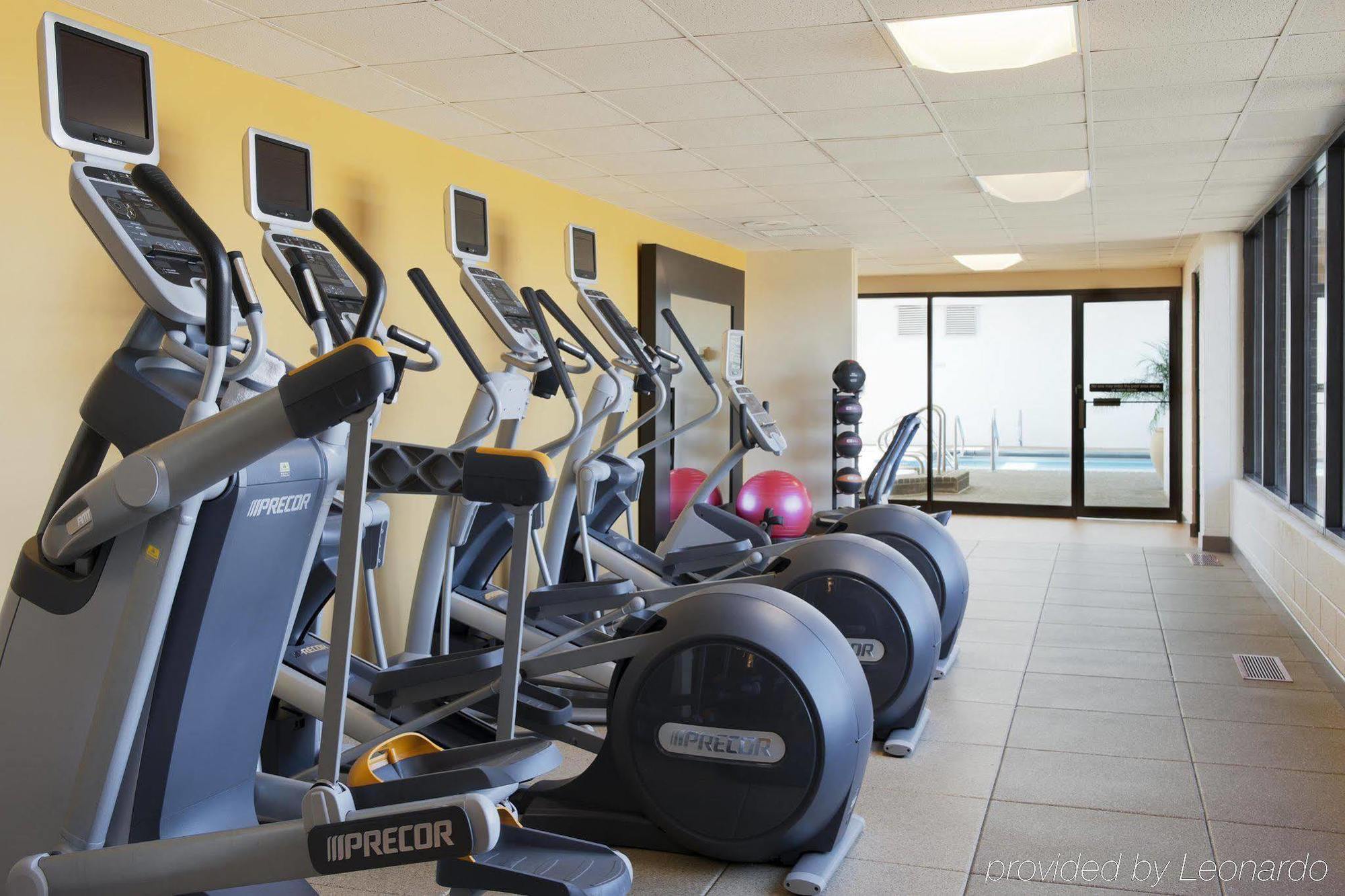 Doubletree By Hilton Chicago - Oak Brook Ξενοδοχείο Ανέσεις φωτογραφία